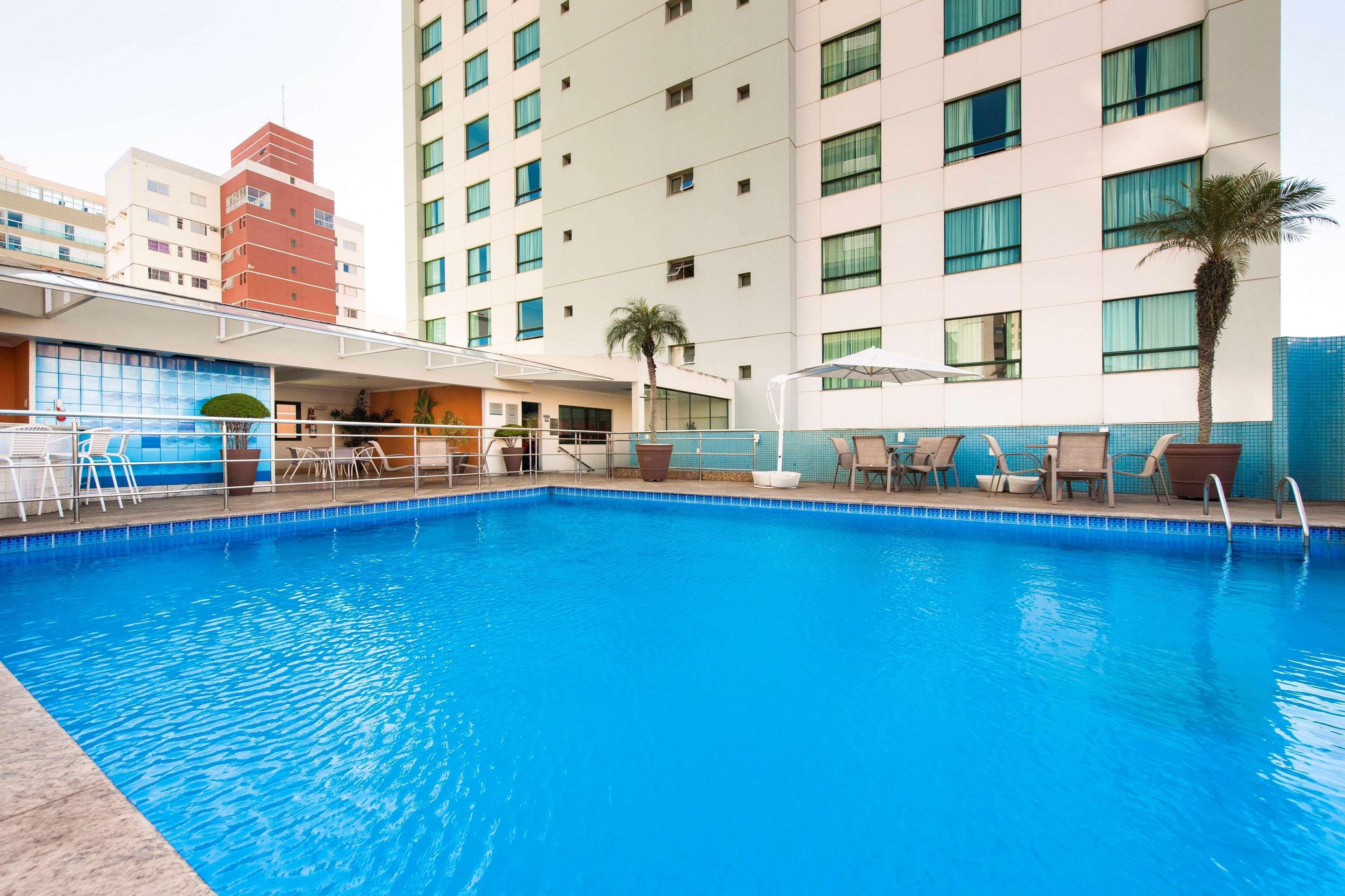 Comfort Suites Vitoria Ngoại thất bức ảnh